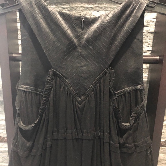 Miss Closet Fancy Sleeveless Top - Picture 7 of 12